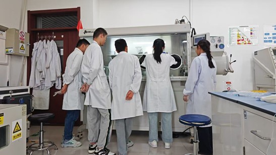 5e640ba9de234844ad873720fa826d80.jpg 5e640ba9de234844ad873720fa826d80.jpg